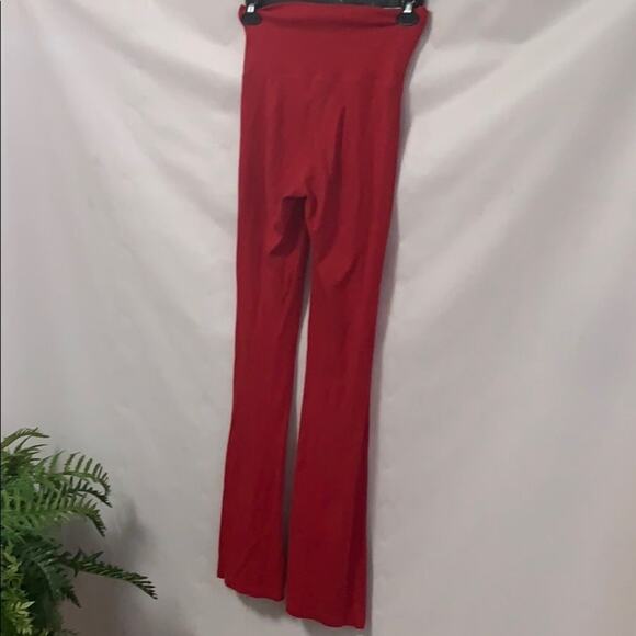 A/X ARMANI EXCHANGE RED LEGGINGS SIZE XS/TP - Picture 2 of 9